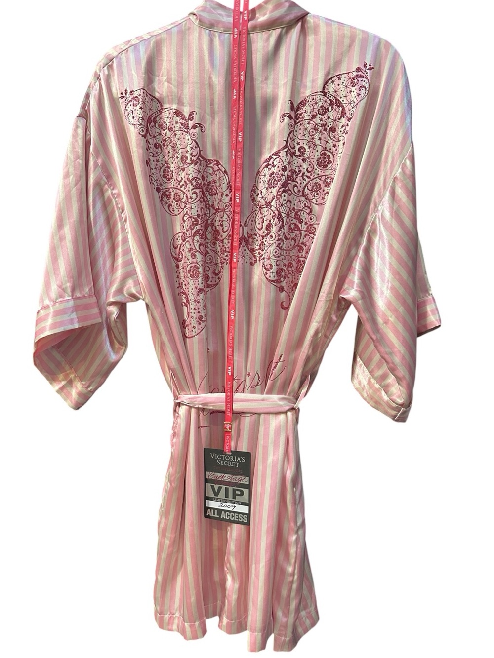 RARE NWT 2009 Victoria’s Secret Fashion Show VIP Angel Wings Satin Robe OS